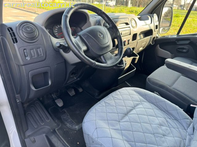 RENAULT Master usata, con Supporto lombare