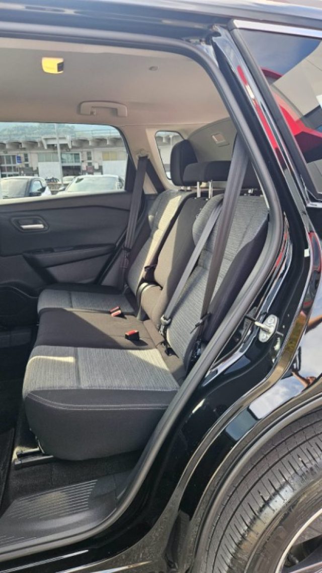 NISSAN X-Trail usata, con Autoradio digitale