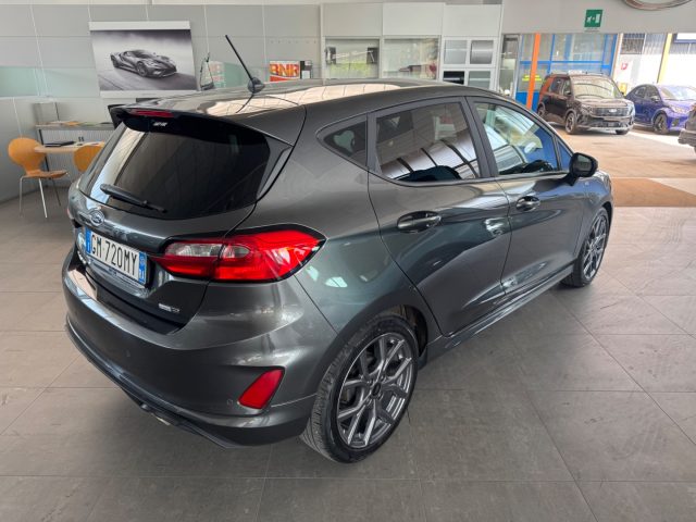 FORD Fiesta usata, con Boardcomputer