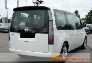 HYUNDAI Staria usata, con Climatizzatore