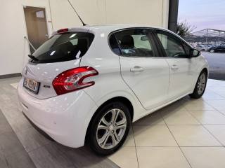 PEUGEOT 208 usata, con Alzacristalli elettrici