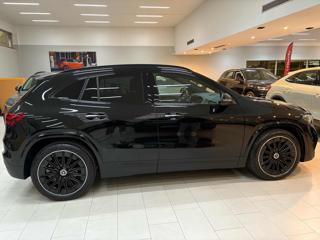 MERCEDES-BENZ GLA 200 usata, con Autoradio