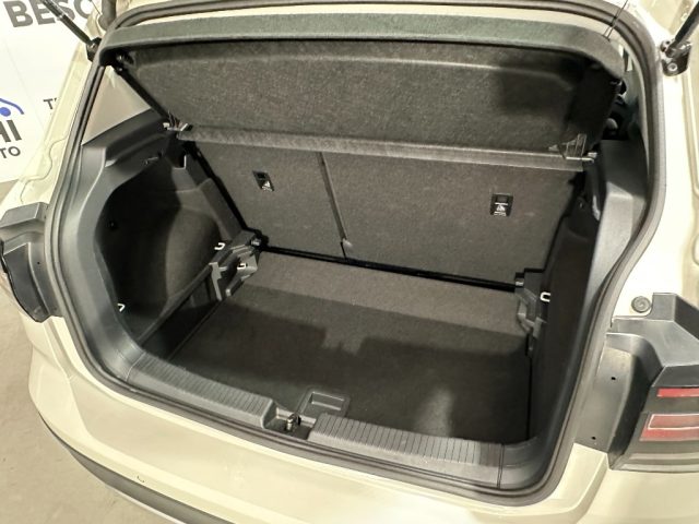 VOLKSWAGEN T-Cross usata, con Volante in pelle