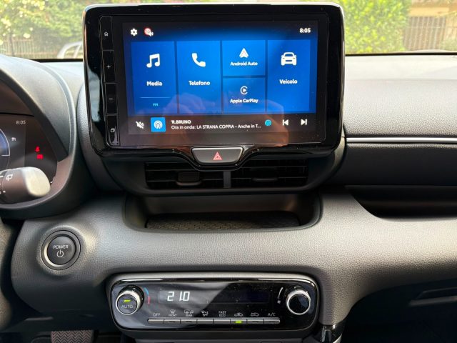 TOYOTA Yaris usata, con Cruise Control