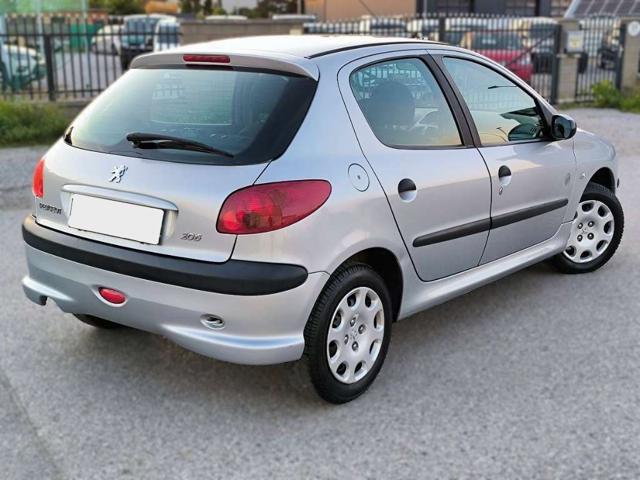 PEUGEOT 206 usata 11