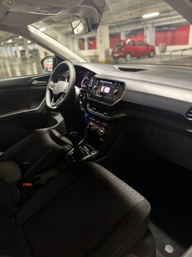 VOLKSWAGEN T-Cross usata, con Autoradio