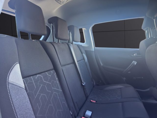 PEUGEOT 2008 usata, con Specchietti laterali elettrici