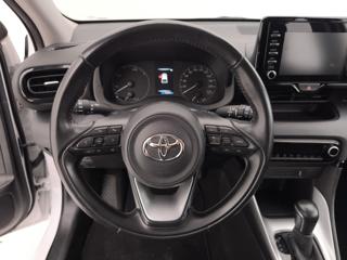 TOYOTA Yaris usata, con Cruise Control