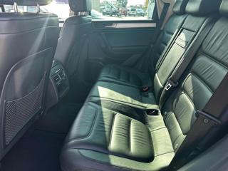 VOLKSWAGEN Touareg usata, con Chiusura centralizzata
