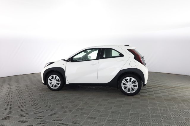 TOYOTA Aygo X usata 5