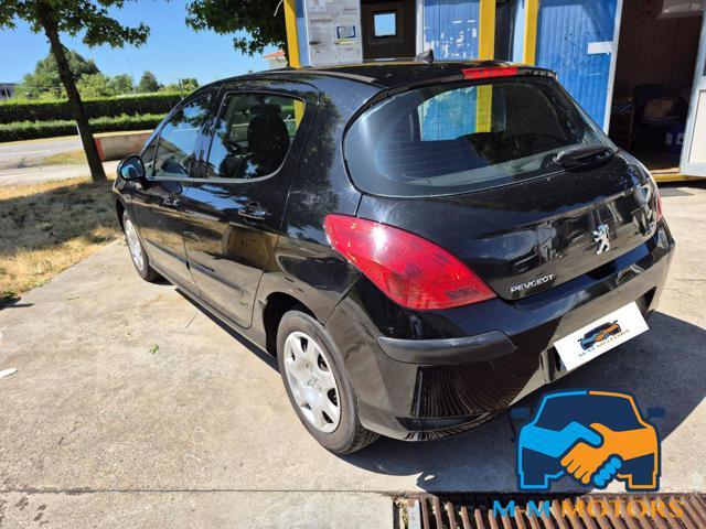 PEUGEOT 308 usata, con Autoradio