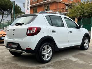 DACIA Sandero usata, con Autoradio