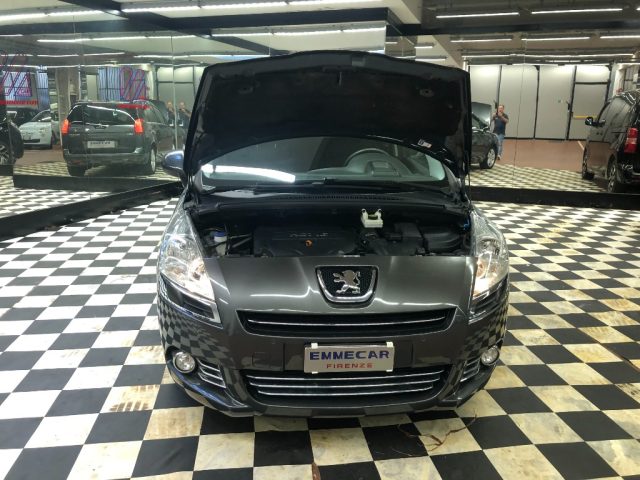 PEUGEOT 5008 usata, con Tetto panorama