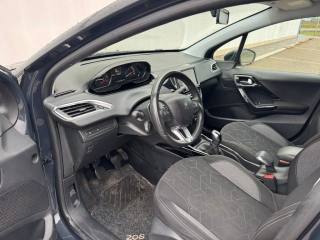 PEUGEOT 2008 usata, con Controllo trazione