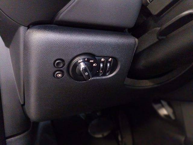 MINI One usata, con Servosterzo