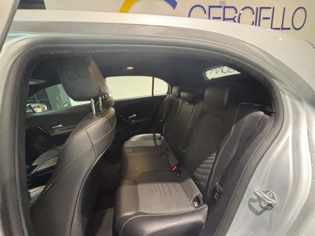 MERCEDES-BENZ A 180 usata, con Luci diurne