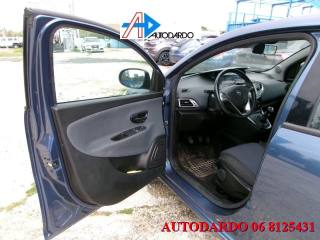 LANCIA Ypsilon usata, con Autoradio