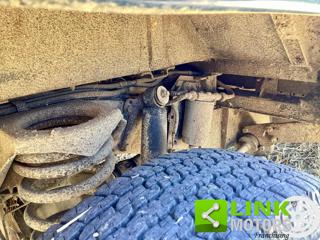 LAND ROVER Defender usata 22