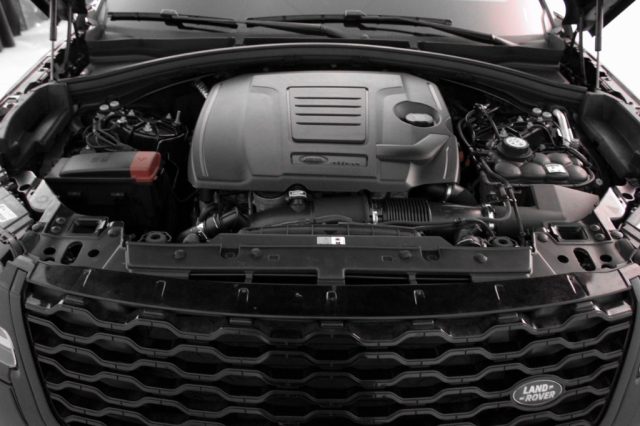 LAND ROVER Range Rover Velar usata, con Cruise Control
