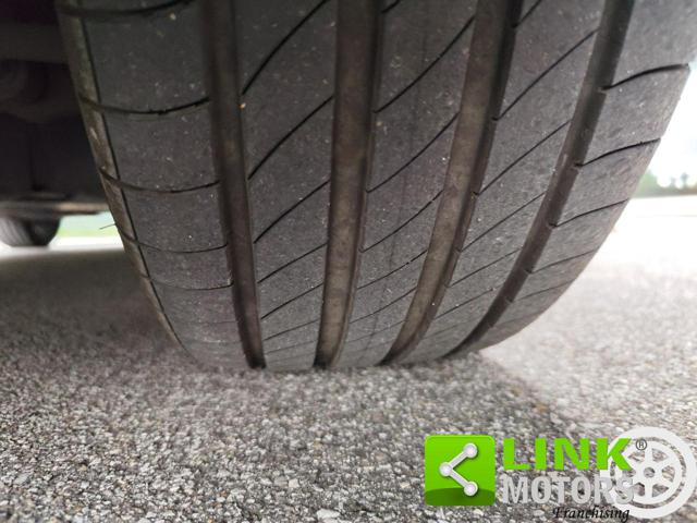 MERCEDES-BENZ C 180 usata, con Climatizzatore