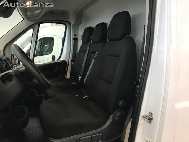 PEUGEOT Boxer usata, con Climatizzatore