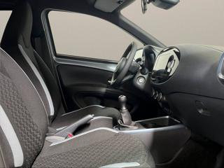 TOYOTA Aygo X usata, con Controllo automatico clima