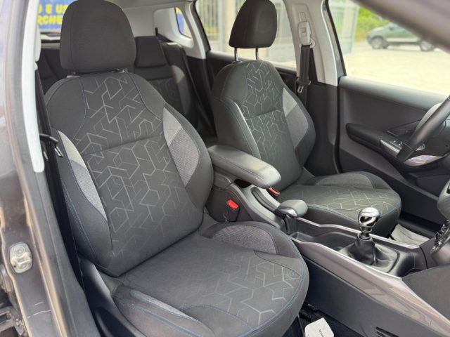 PEUGEOT 2008 usata 27