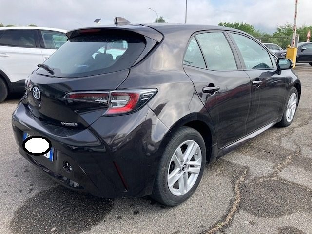 TOYOTA Corolla usata, con Autoradio