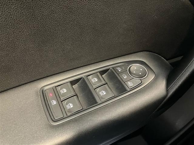 RENAULT Captur usata 19