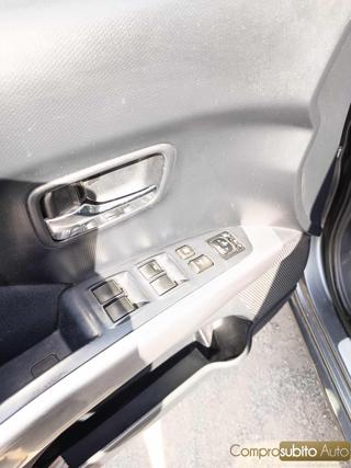 MITSUBISHI Outlander usata, con Servosterzo