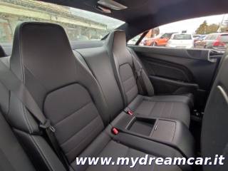 MERCEDES-BENZ E 220 usata, con Frenata d