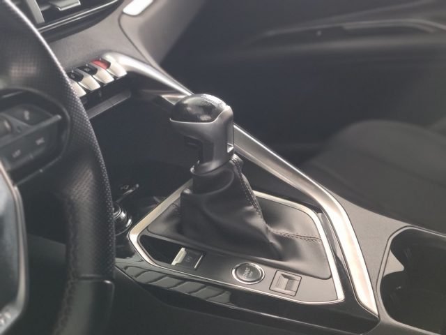 PEUGEOT 3008 usata 45