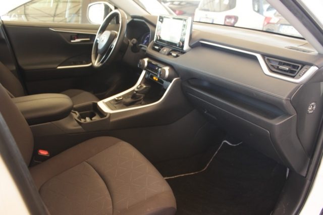 TOYOTA RAV 4 usata, con Cerchi in lega