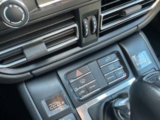 PORSCHE Macan usata, con MP3