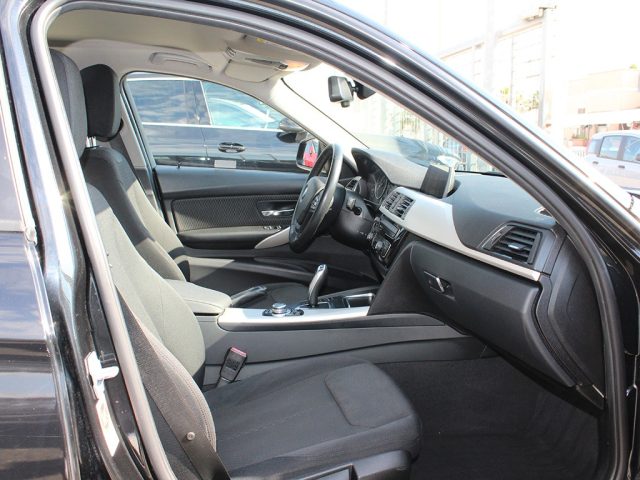 BMW 318 usata, con Controllo trazione