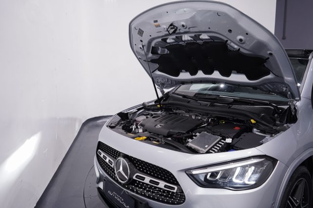 MERCEDES-BENZ GLA 200 usata, con Android Auto