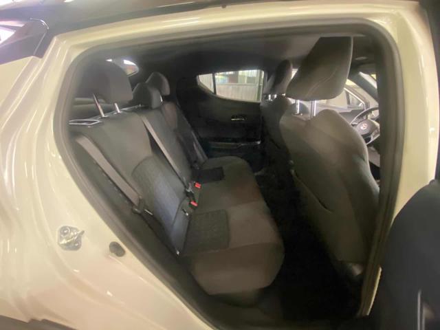 TOYOTA C-HR usata 15