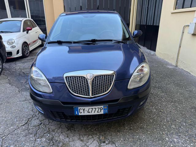 LANCIA Ypsilon usata, con Airbag