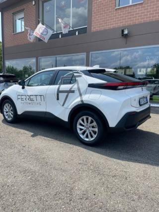 TOYOTA C-HR usata, con Airbag