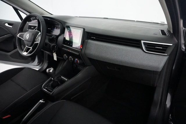 RENAULT Clio usata 24