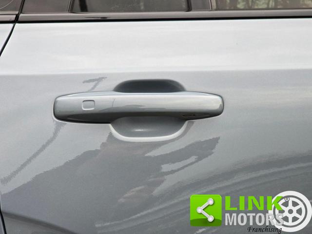 VOLVO XC90 usata, con Sensori di parcheggio posteriori