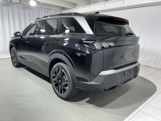 PEUGEOT 5008 usata, con Autoradio