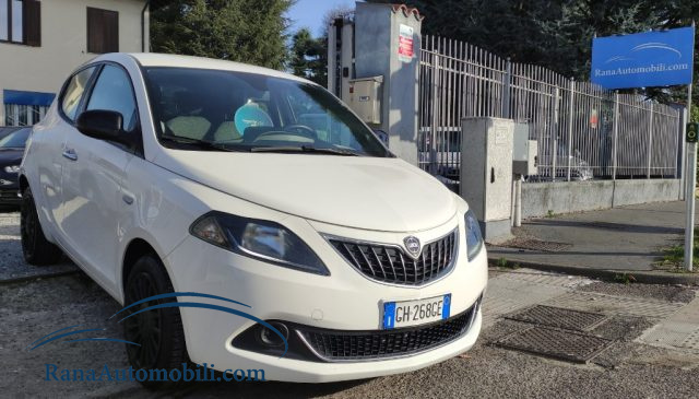 LANCIA Ypsilon usata, con Airbag