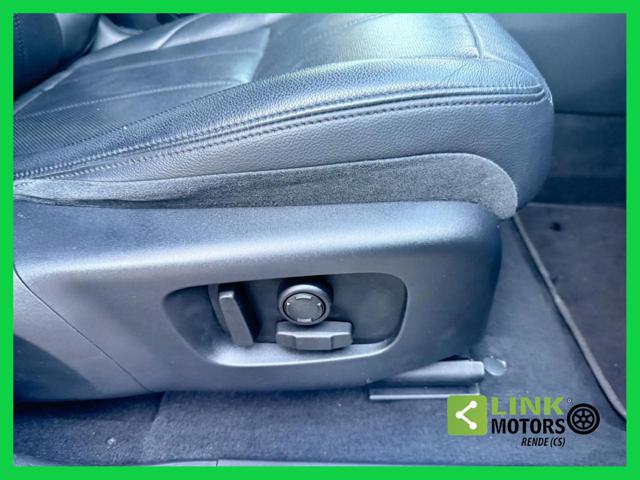 LAND ROVER Range Rover Evoque usata, con Sistema di visione notturna