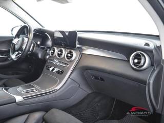 MERCEDES-BENZ GLC 300 usata 11