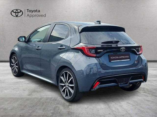TOYOTA Yaris usata, con Cerchi in lega