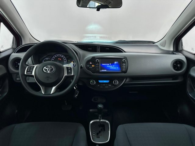 TOYOTA Yaris usata, con Boardcomputer