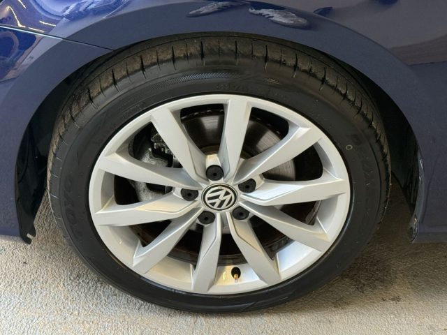 VOLKSWAGEN Golf usata, con Sensore di luce