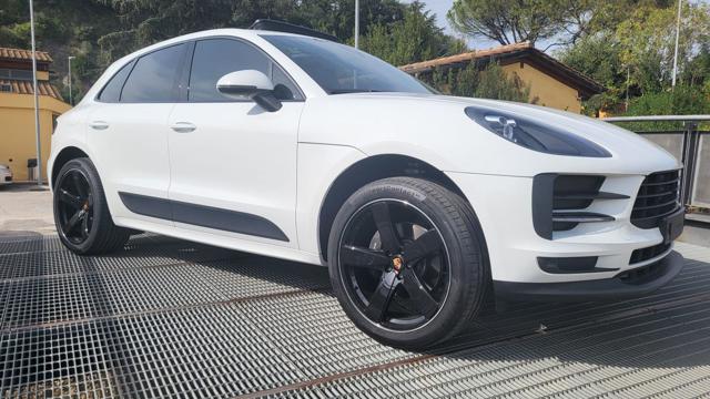 PORSCHE Macan usata, con Airbag