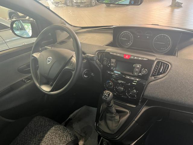 LANCIA Ypsilon usata, con Airbag testa